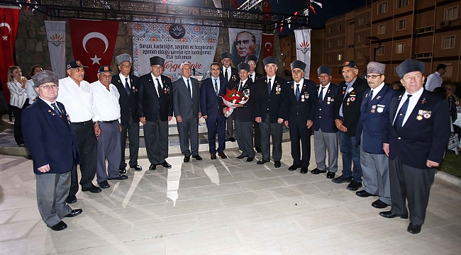 Karabağlar’da geleneksel birlik beraberlik iftarı düzenlendi