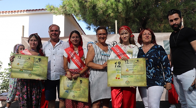 Karaburun’da Üzüm Şenliği’ne büyük ilgi 