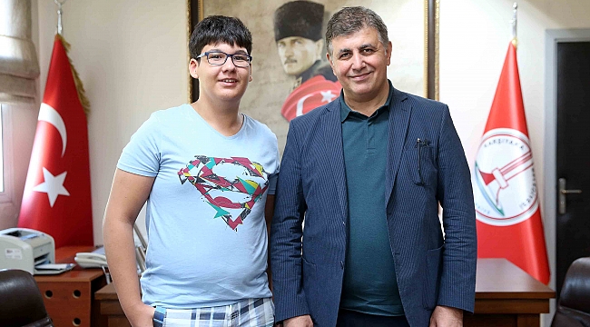 KARGEM, LGS’de Türkiye şampiyonu çıkardı