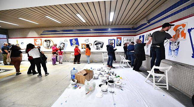 Karikatüristlerden İzmir’e hatıra