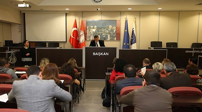 Karşıyaka ve İzmir Barosu’ndan “Hak Arama Merkezi”