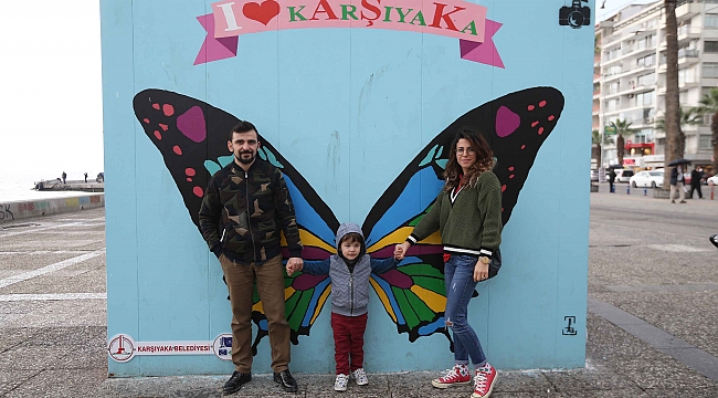 Karşıyaka’nın sokakları resimle süslendi!
