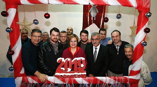 Konak ailesi yeni yıla mutlu girdi