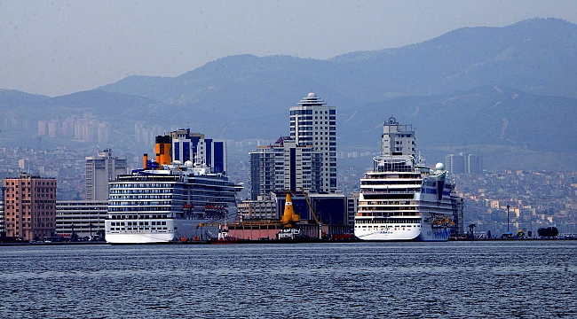 Kruvaziyer gemiler, İzmir’e yeniden düzenli seferler yapıyor!