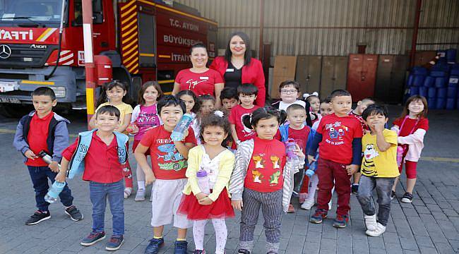 Miniklerden Aydın Büyükşehir Belediyesi İtfaiyesi’ne Ziyaret