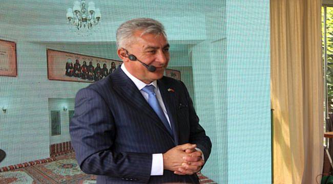 “Sadece halkımızın önünde eğildik”