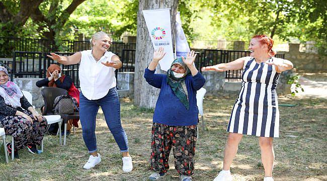 Tarlada kalan domatesler, Bucalı kadınların ev ekonomisine can suyu oldu