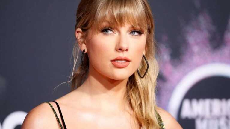 Taylor Swift, Evinin Çevresindeki Çöpler Yüzünden Cezalandırılıyor!