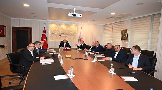 “Teklifimiz 15 bin lira, seçimden önce bitirelim”