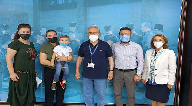 Toprak Bebekten Başkan Büyükşener’e Bayram Ziyareti