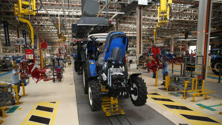 Türk Traktör Hissesi TTRAK Hedef Fiyat 2024 Tahminleri