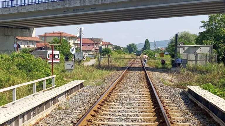 Yük Treninin Çarptığı Kadın Hayatını Kaybetti