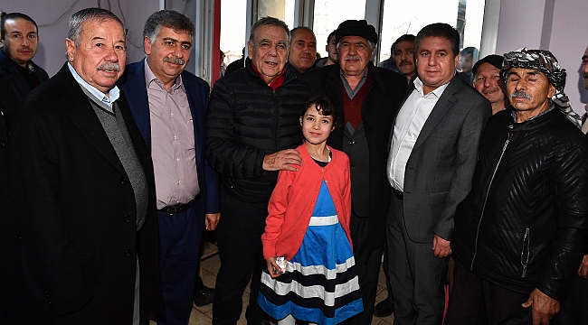 Zincir marketlerle masaya oturdu