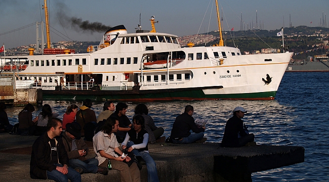 “Zübeyde Hanım’ı Karşıyaka’ya verin! “