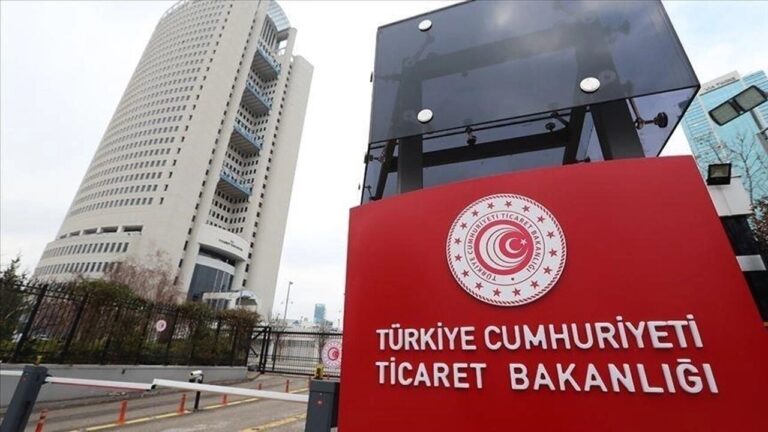 Ticaret Bakanlığı İhracatçı Firmalara Vergi Kolaylığını Sürdürüyor