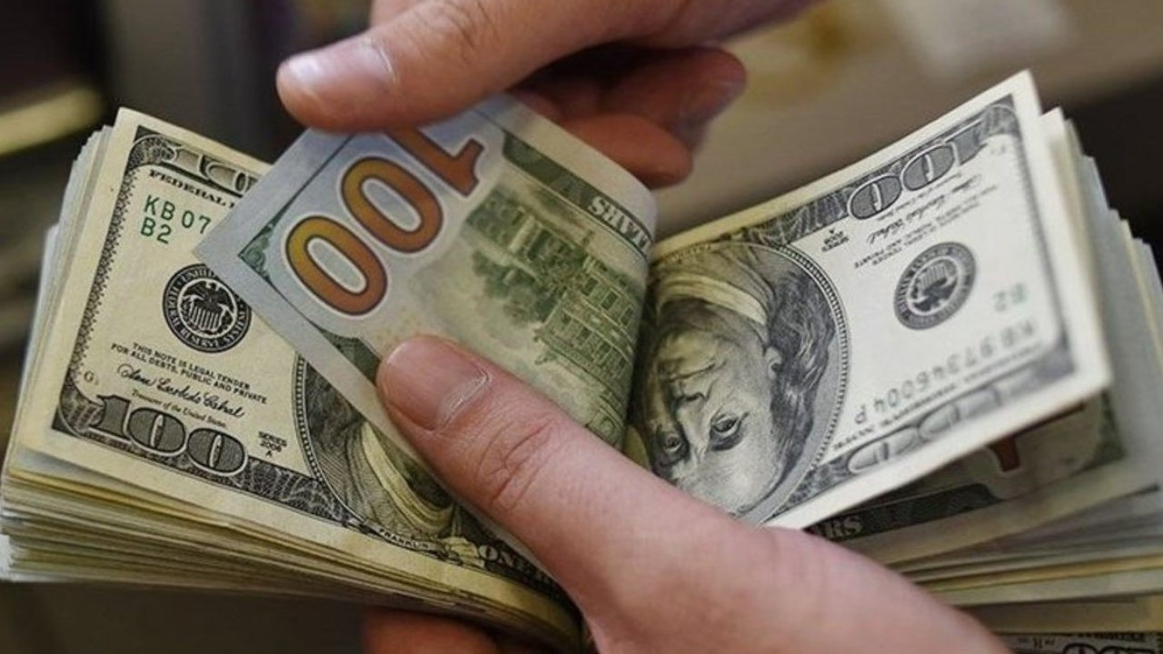 dolar-ve-euro-kurlarinda-dalgali-seyir-suruyor
