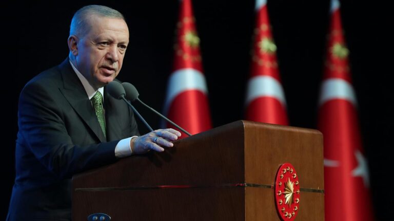 Erdoğan Aile ve Gençlik Fonu Hakkında Açıklamalarda Bulundu