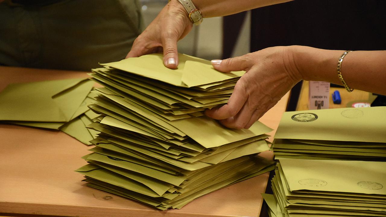 Seçimde Oy Kullanmayana Para Cezası Verilecek 2024