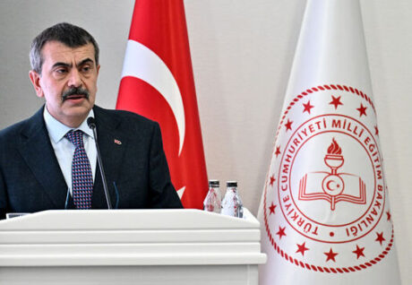 Bayram tatiliyle birleşmişti! Milli Eğitim Bakanı Tekin’den SON DAKİKA ARA TATİL açıklaması!