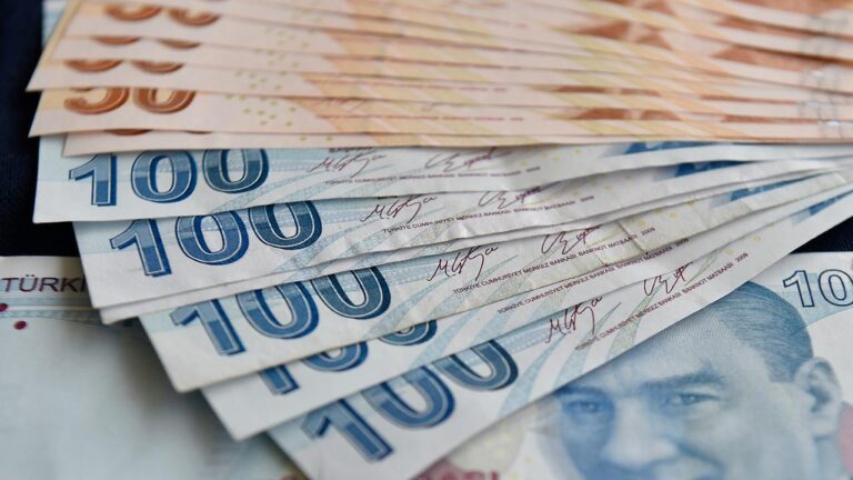 EBEBK ve ENKAI de Patron Hisse Alıyor!