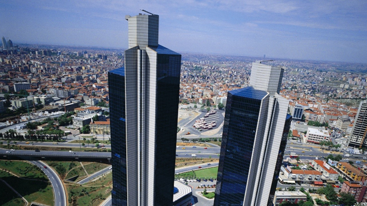 sahol-guclu-performansiyla-dikkat-cekiyor