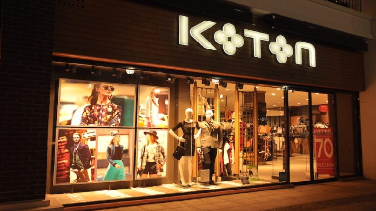 KOTON Neden Tavan Bozdu? KOTON Hisse Neden Düşüyor, Halka Arz Fiyatının Altına İner mi?