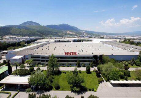Vestel 2025 İlk Çeyrekte Beklenti Üstü Zarar Etti Ama VESTL Hisse Toparlandı